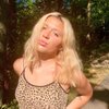 Alyvia D.
